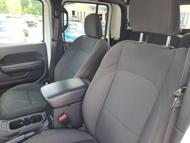 2023 Jeep Gladiator Sport photo 4