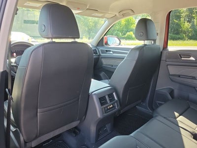 2022 Volkswagen Atlas 3.6L V6 SE w/Technology