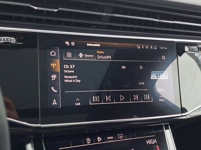 2025 Audi Q7 55 Premium Plus quattro