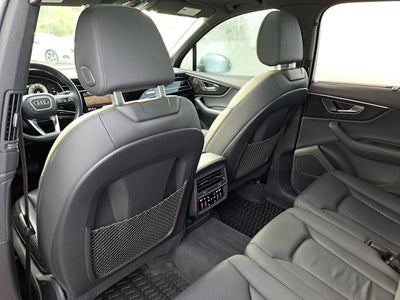 2021 Audi Q7 55 Prestige quattro