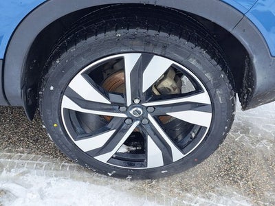 2023 Volvo XC40 Ultimate